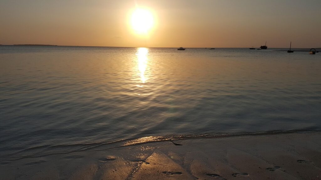 13 Days Kenya & Zanzibar Luxury Safari And Beach Escape